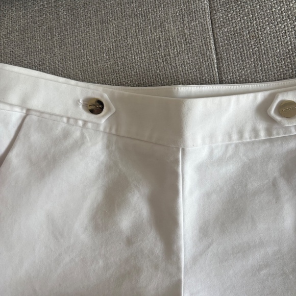 Sold - Picture 3 of 8